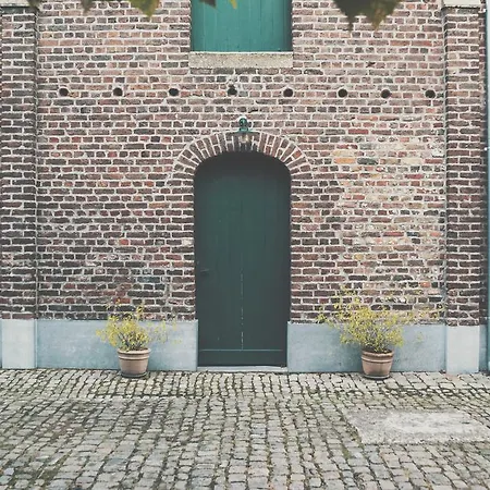 Neerhof Holiday home *